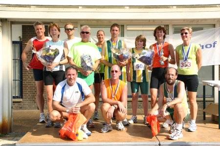 Voorschoten97 deelnemers aan de Polderloop